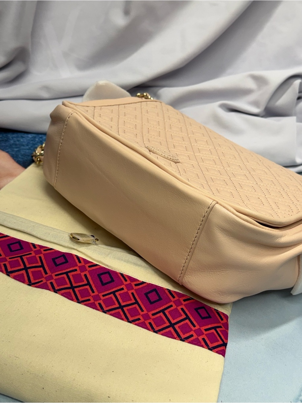 (new+tag) Tory Burch Quilted Chain Shoulder Bag / Crossbody Pale Pink Apricot - Picture 17 of 17